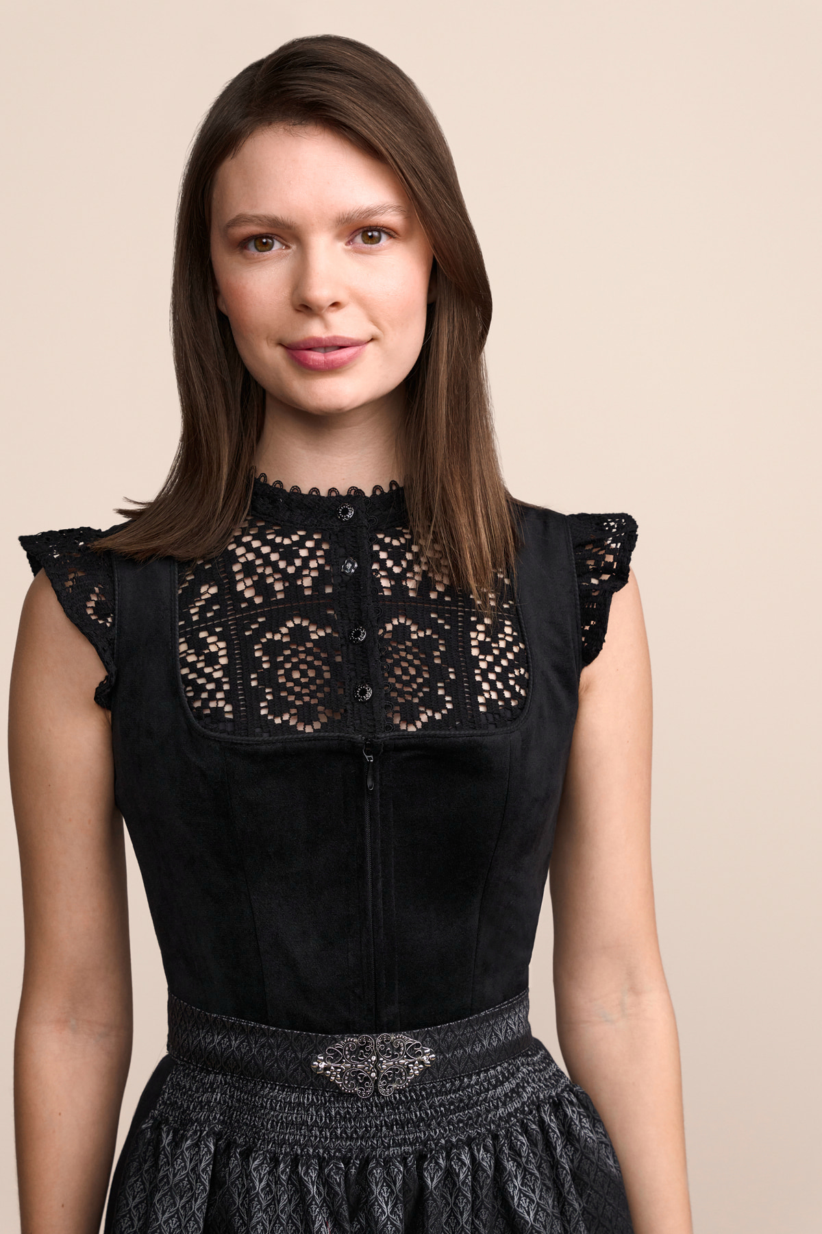 Black Dirndl in the Krger Dirndl Online Shop