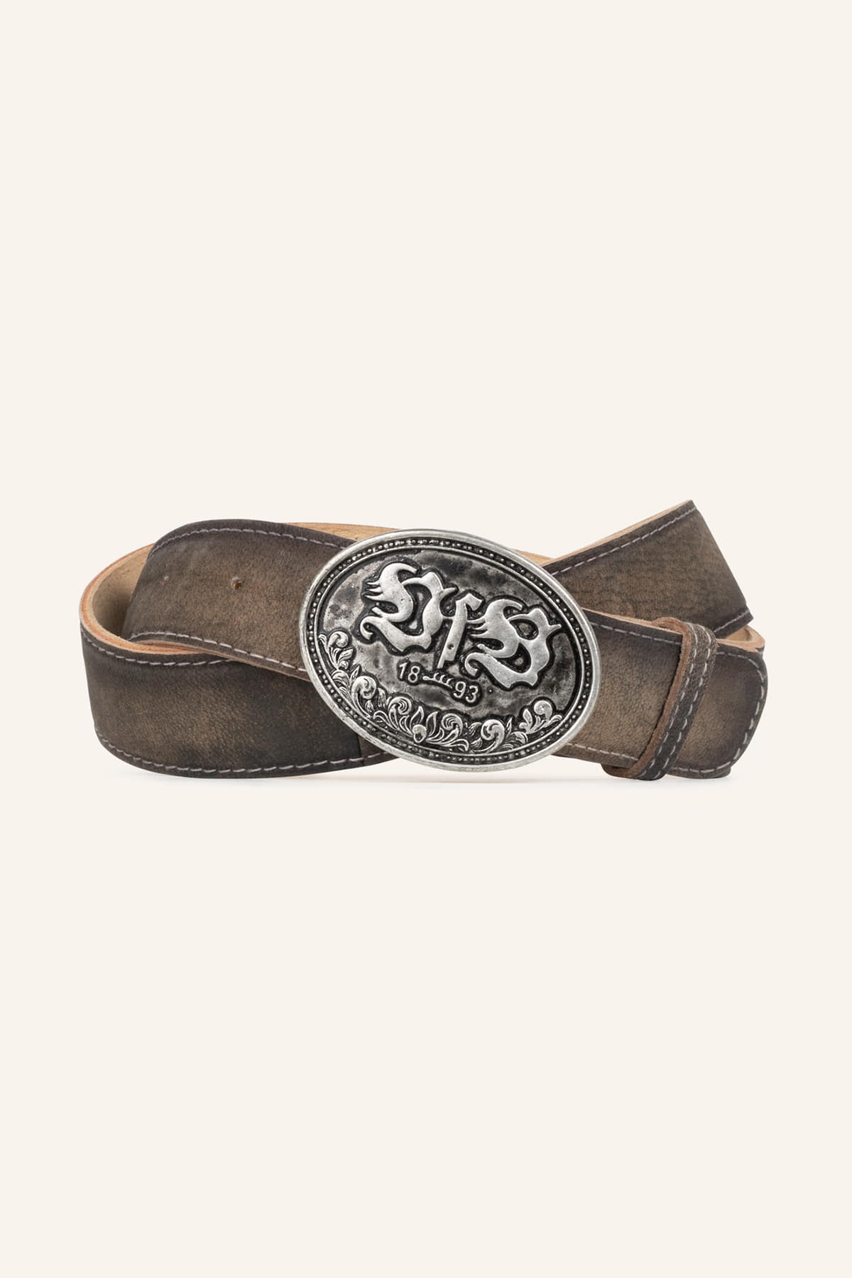 Trachten belt Neckarstadion