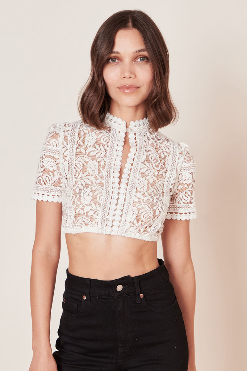 Dirndlbluse Benedicta