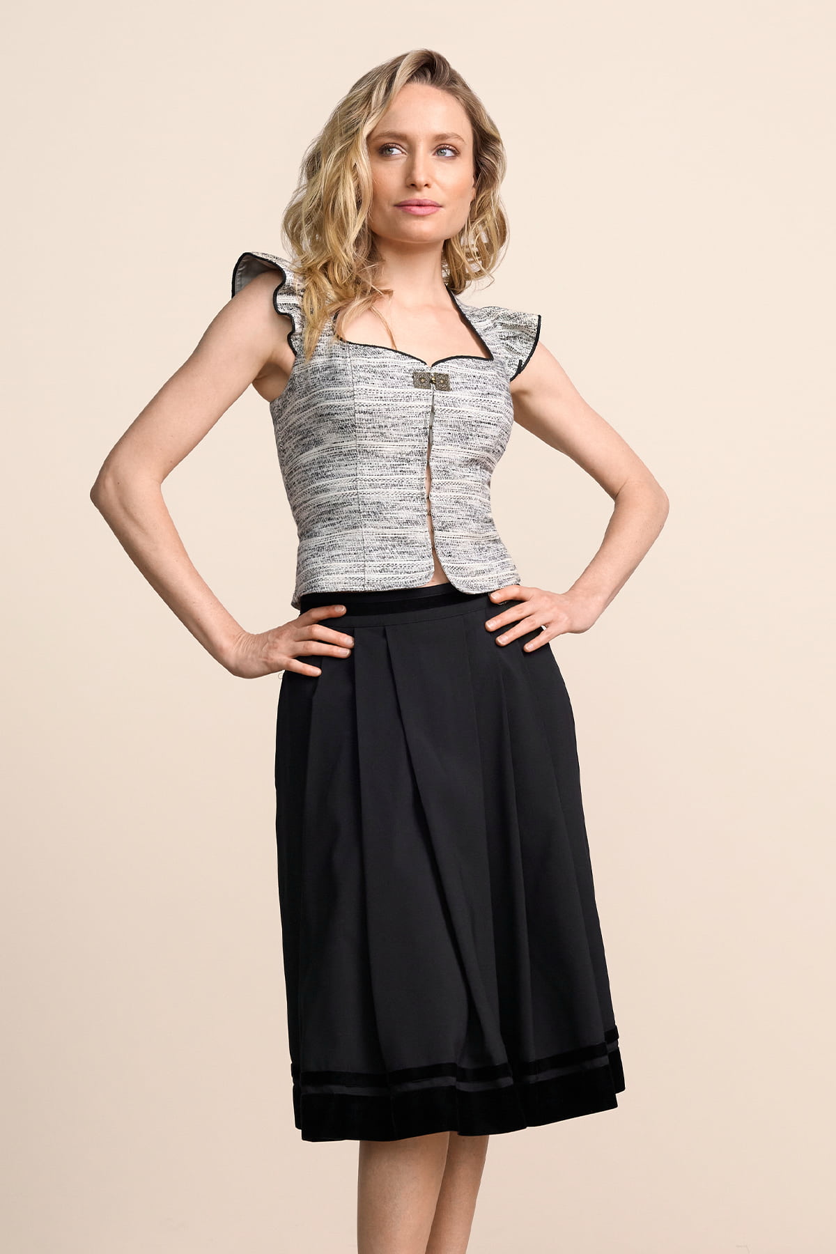 Trachten skirt Oliviera (60cm)