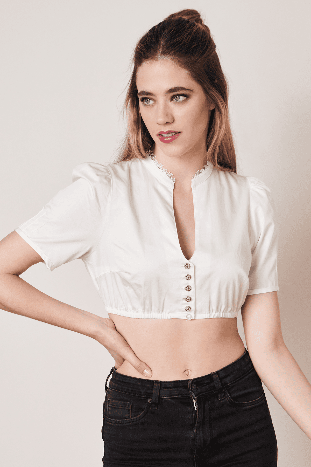 Dirndlbluse Ebony ecru main image 0
