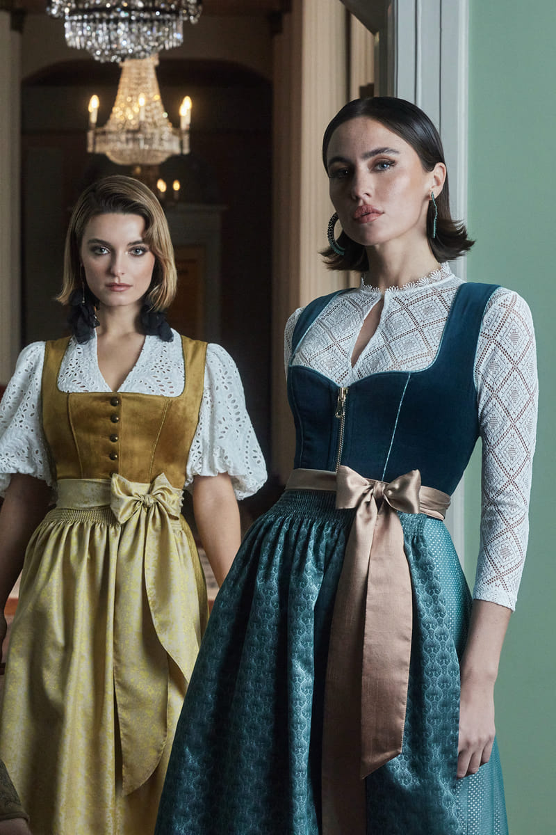 Dirndl Fadia (60cm)