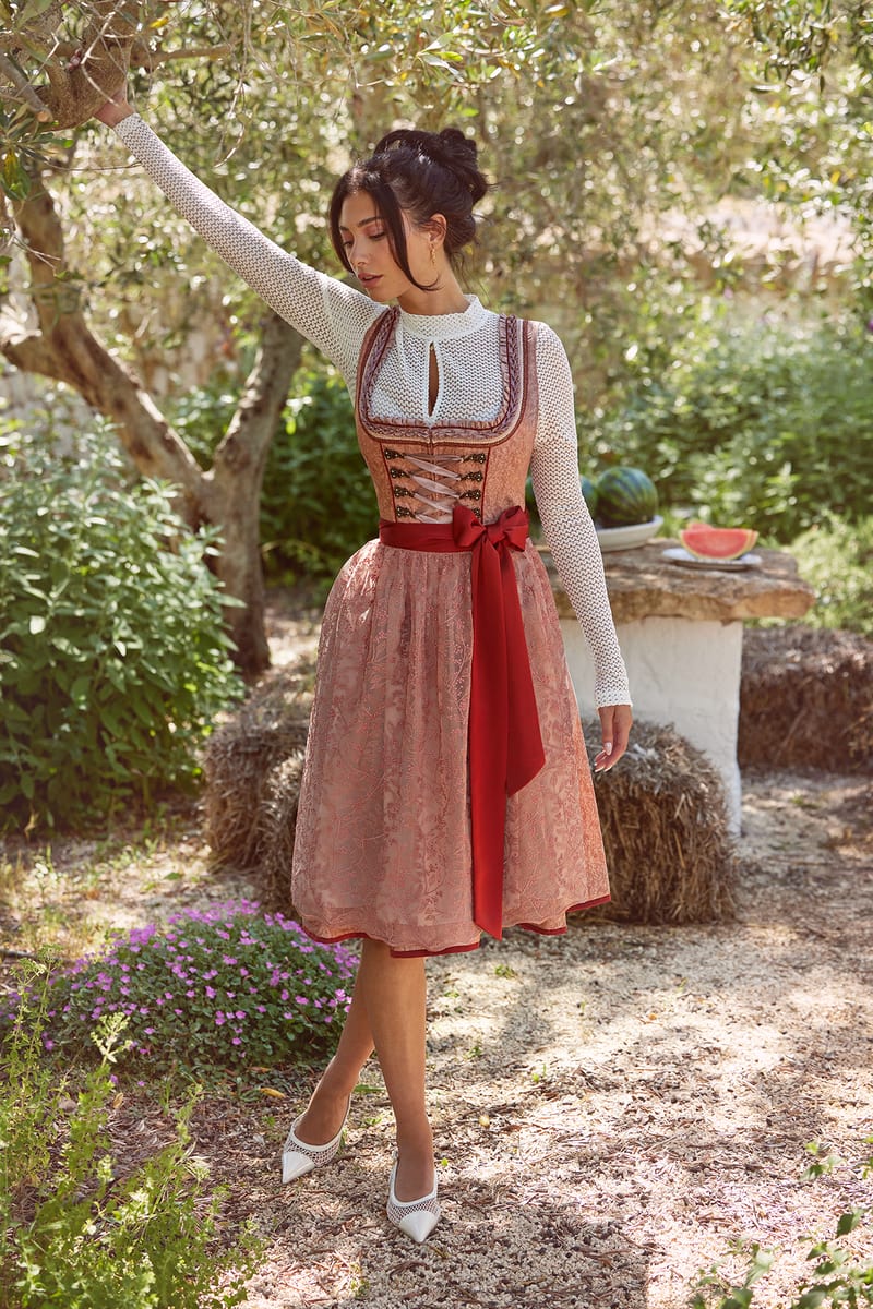 Krüger Madl Dirndl Amarena (60cm)