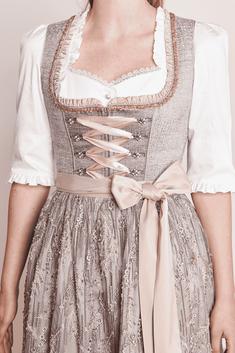 Dirndl Nebulia (70cm)