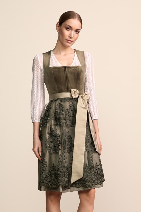 Dirndl Silja (60cm)