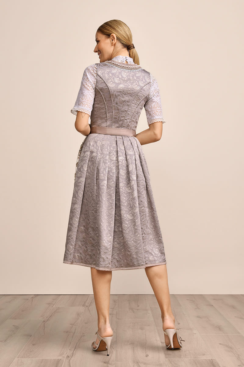 Dirndl Azalea (70cm)