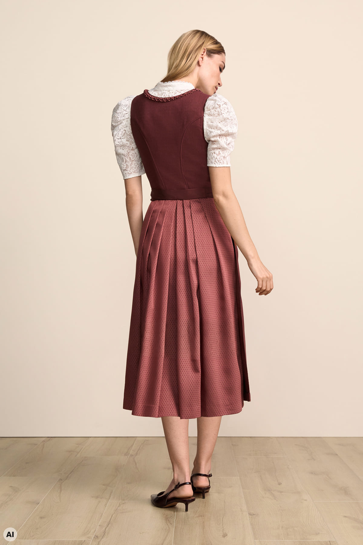 Dirndl Lillith (80cm)