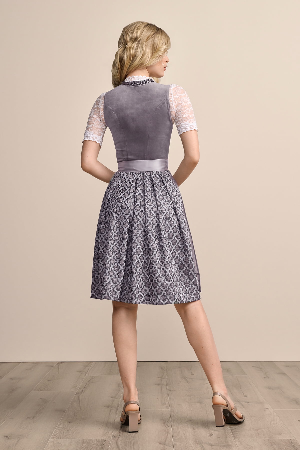 Dirndl Elora (60cm)