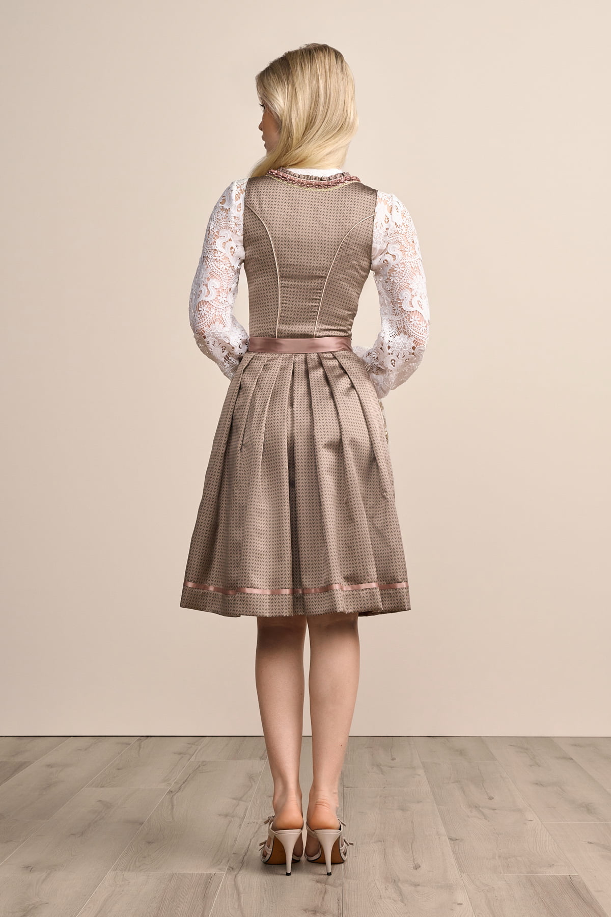 Dirndl Leya (60cm)