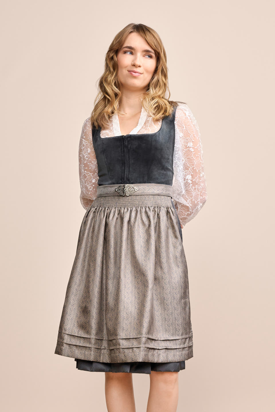 Dirndl Aurela (60cm)