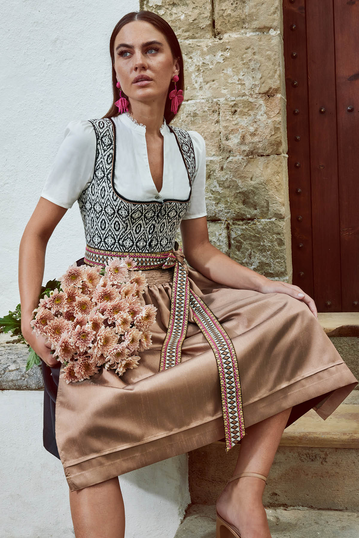 Dirndl blouse Merula