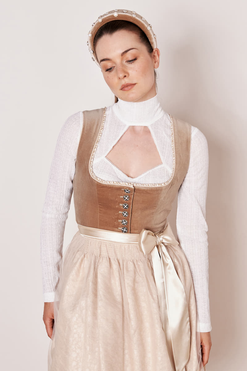 Dirndl Klara (60cm)