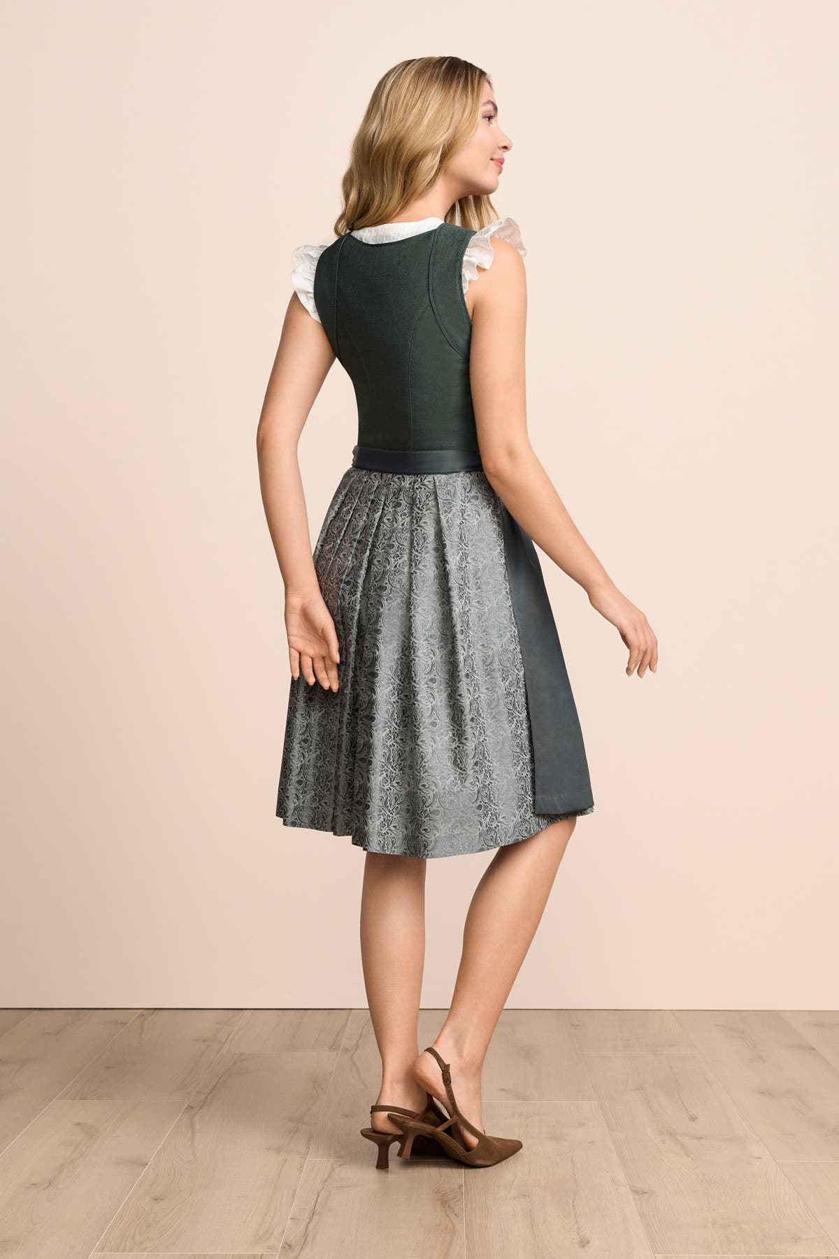 Dirndl Kaelina (60cm)