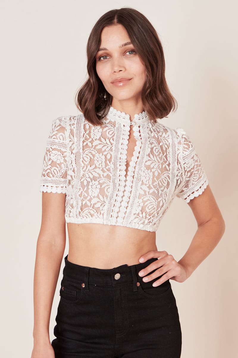Dirndlbluse Benedicta