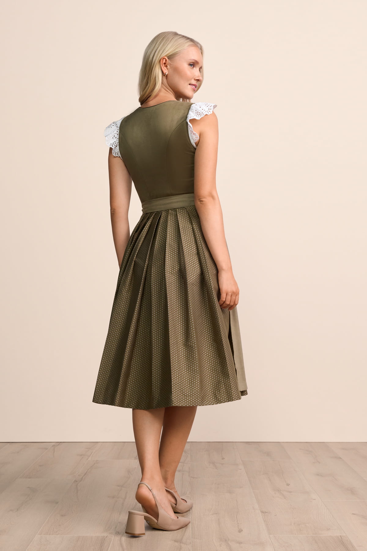 Dirndl Sylvara (70cm)