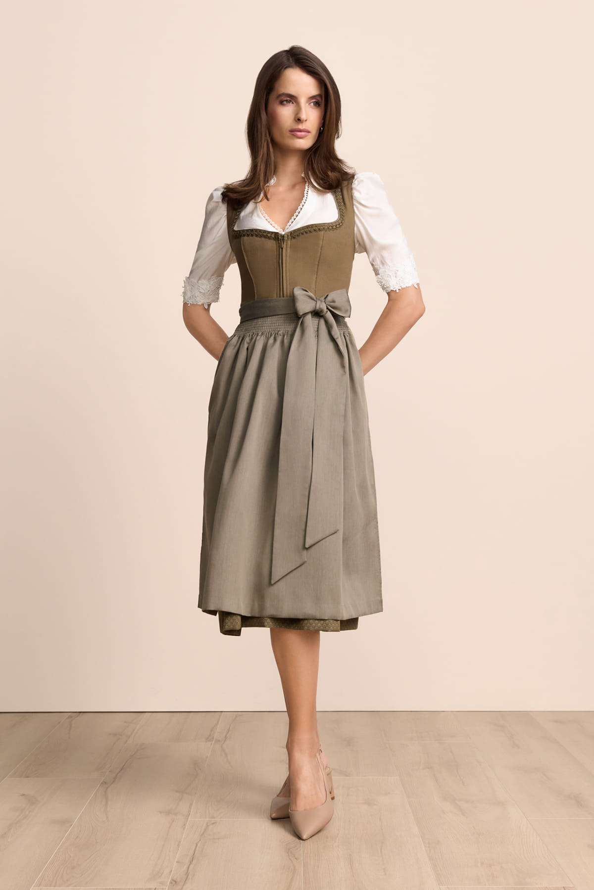 Dirndl Niamh (70cm)