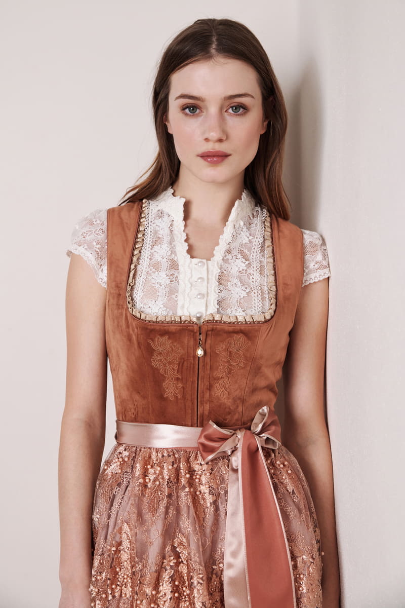 Dirndl bra Pure in Krüger Dirndl Online Shop