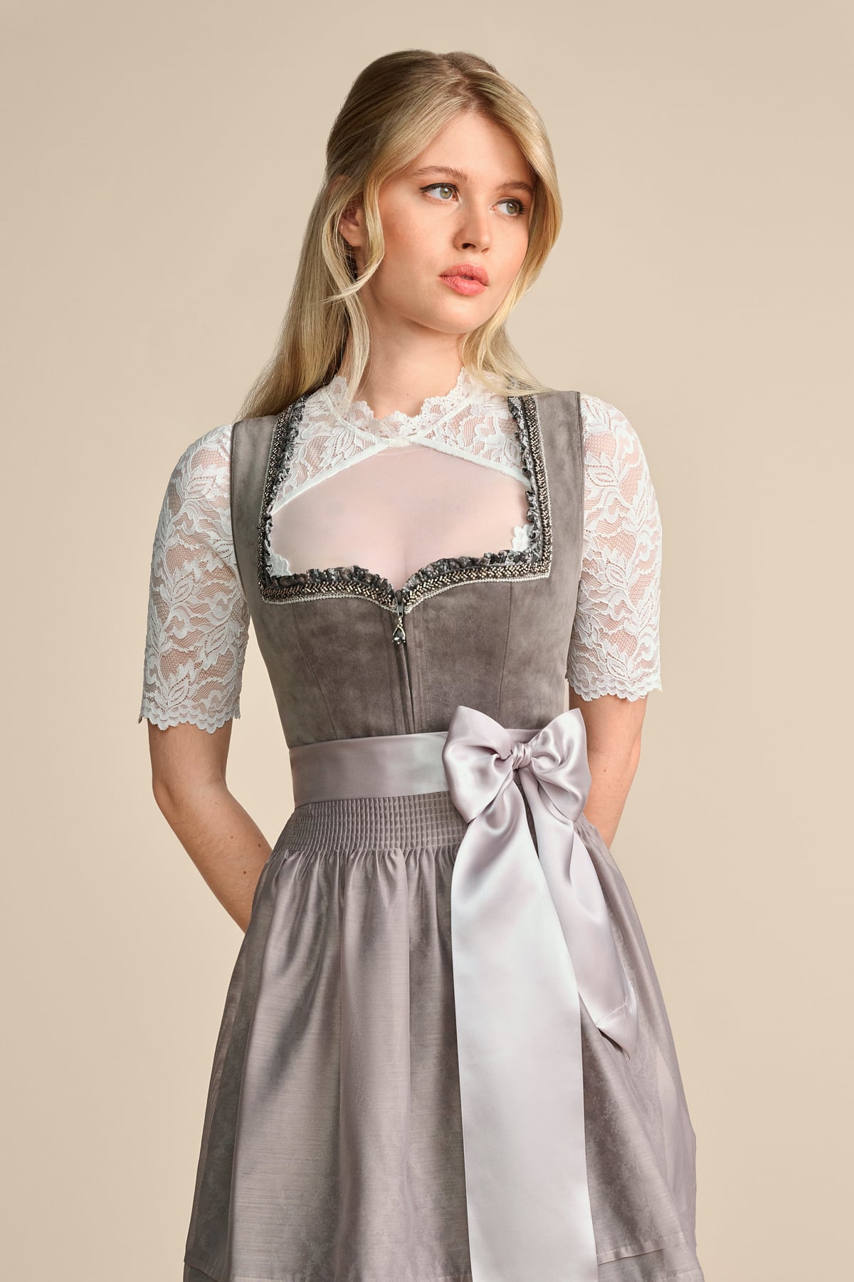 Dirndl Elora (50cm)