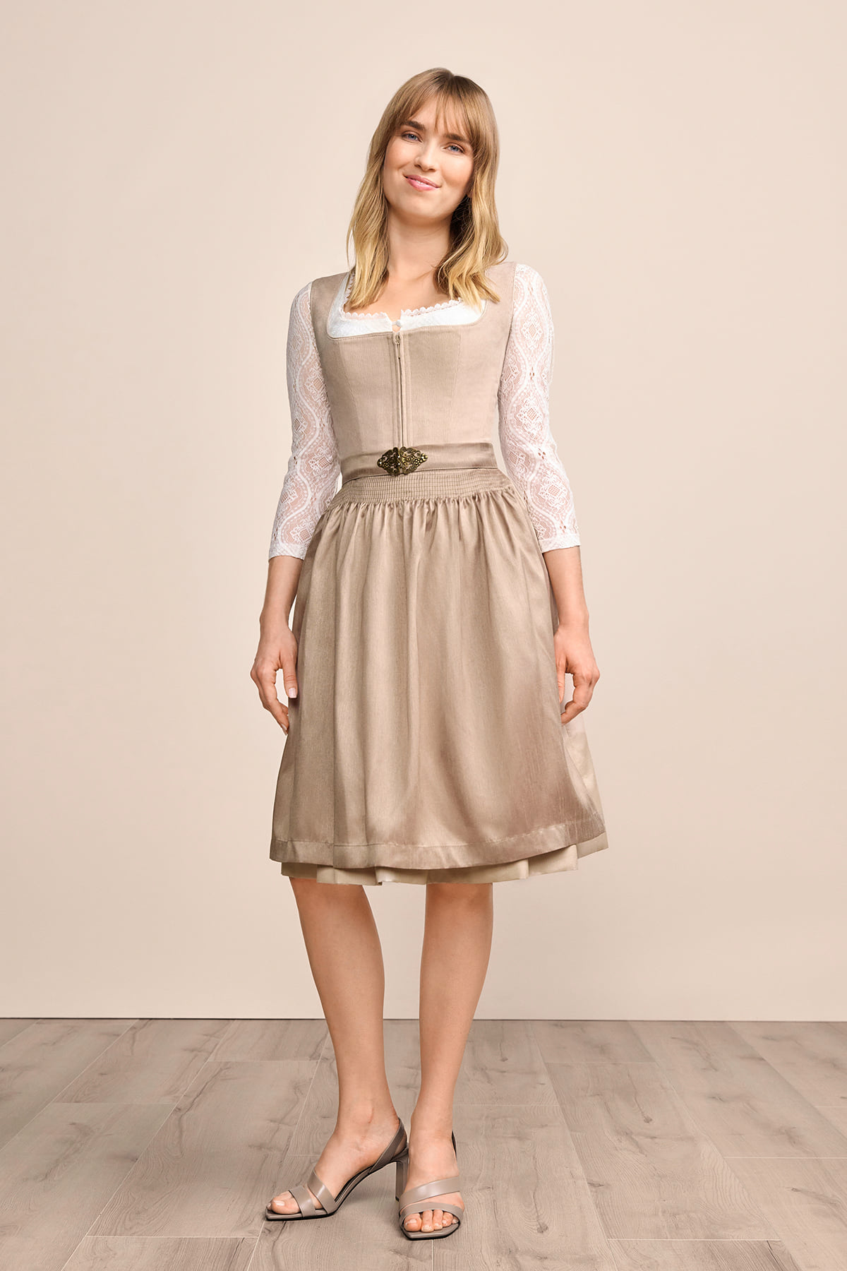 Dirndl Evi (60cm)