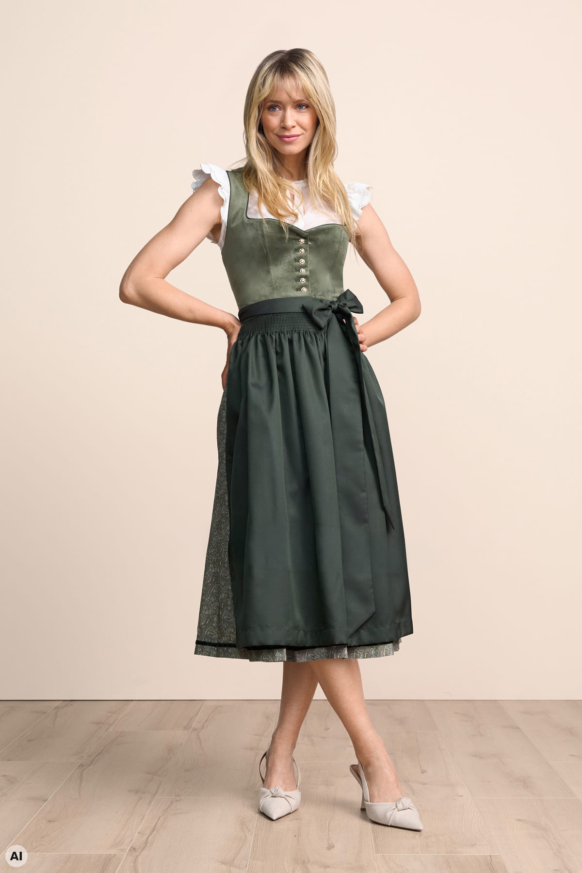 Dirndl Iny (80cm)