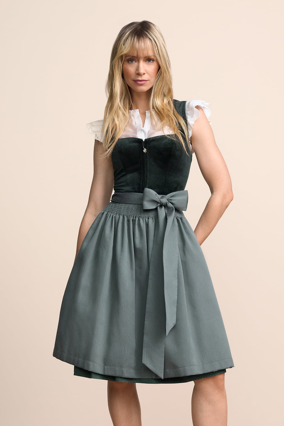 Dirndl Avelyn (60cm)