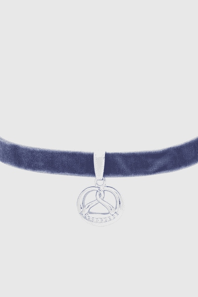 Choker-Halsband Brezen