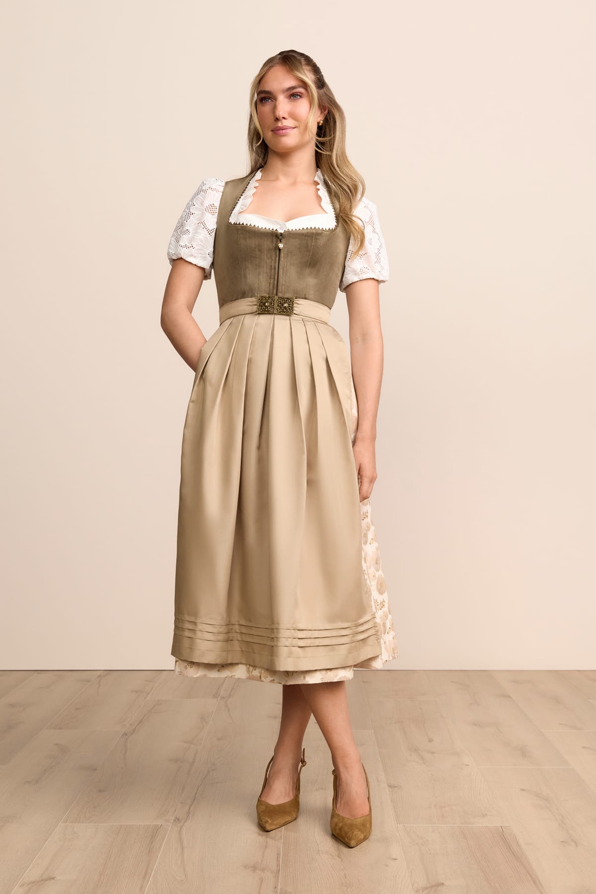Dirndl Lyn (80cm)