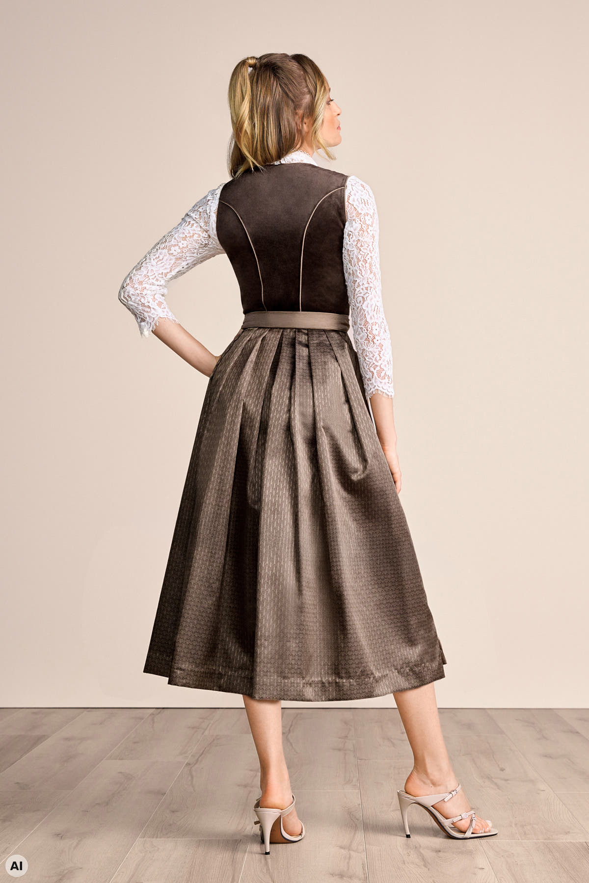Dirndl Dagi (80cm)