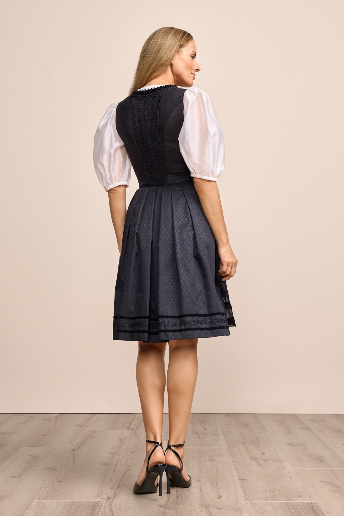 Dirndl Verity (60cm)