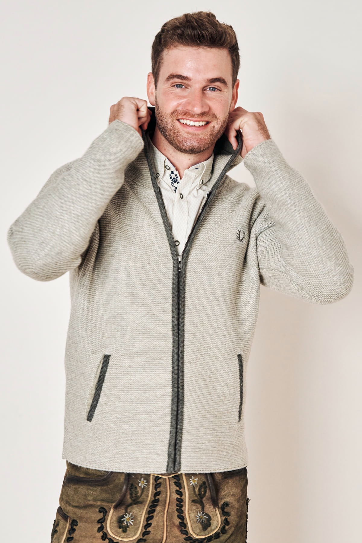 Strickjacke Leopold