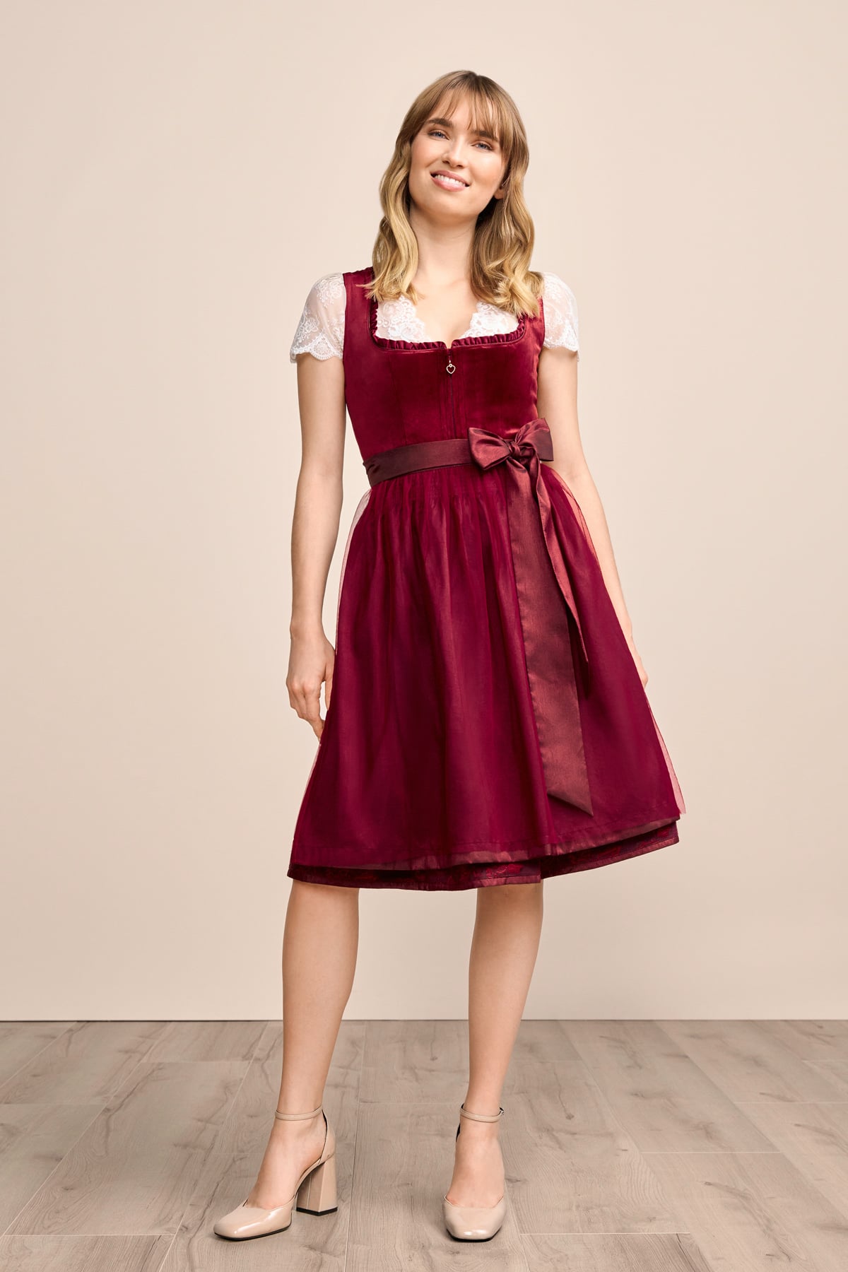 Dirndl Leonita 60cm