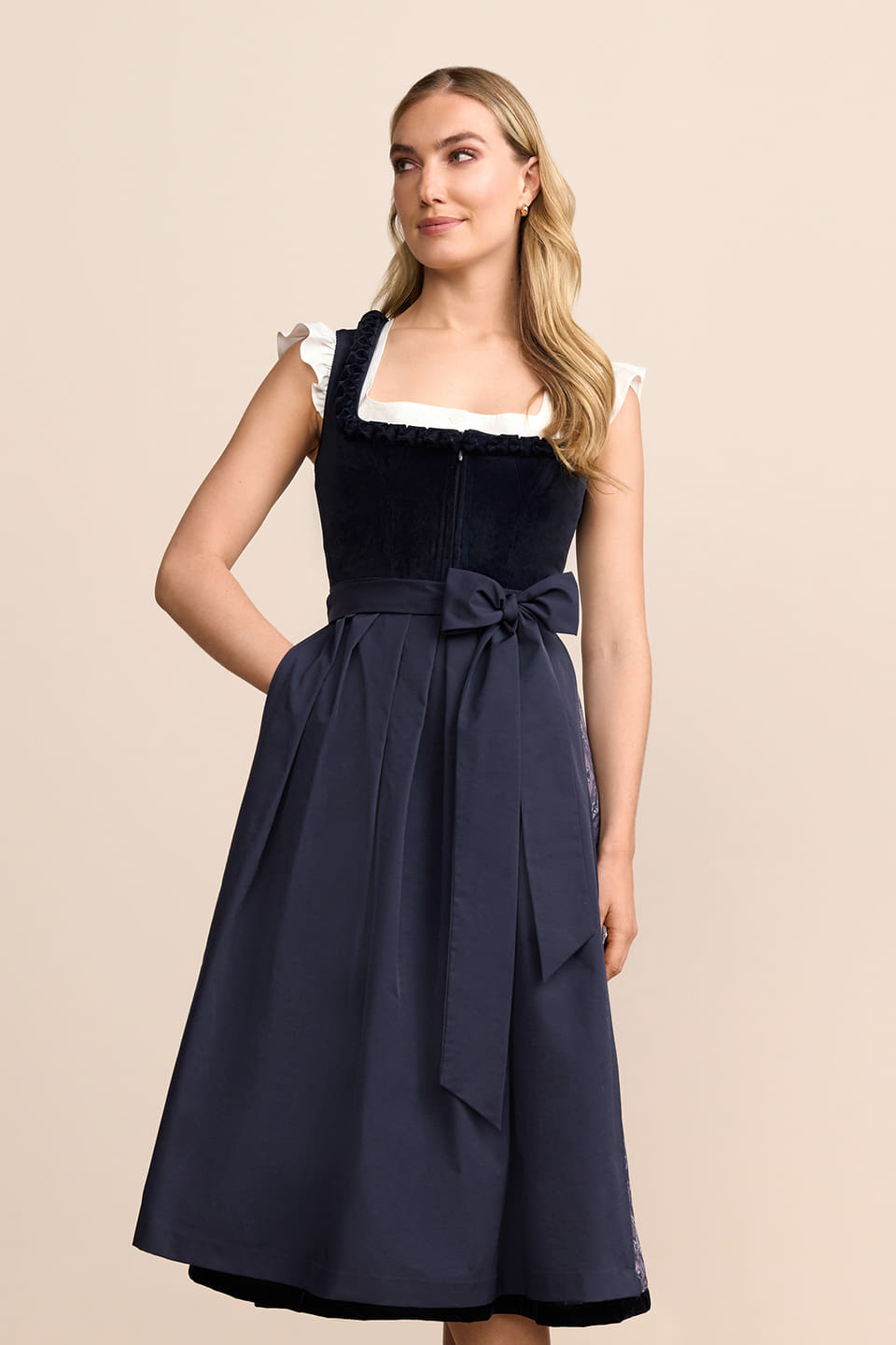 Dirndl Silvina (80cm)