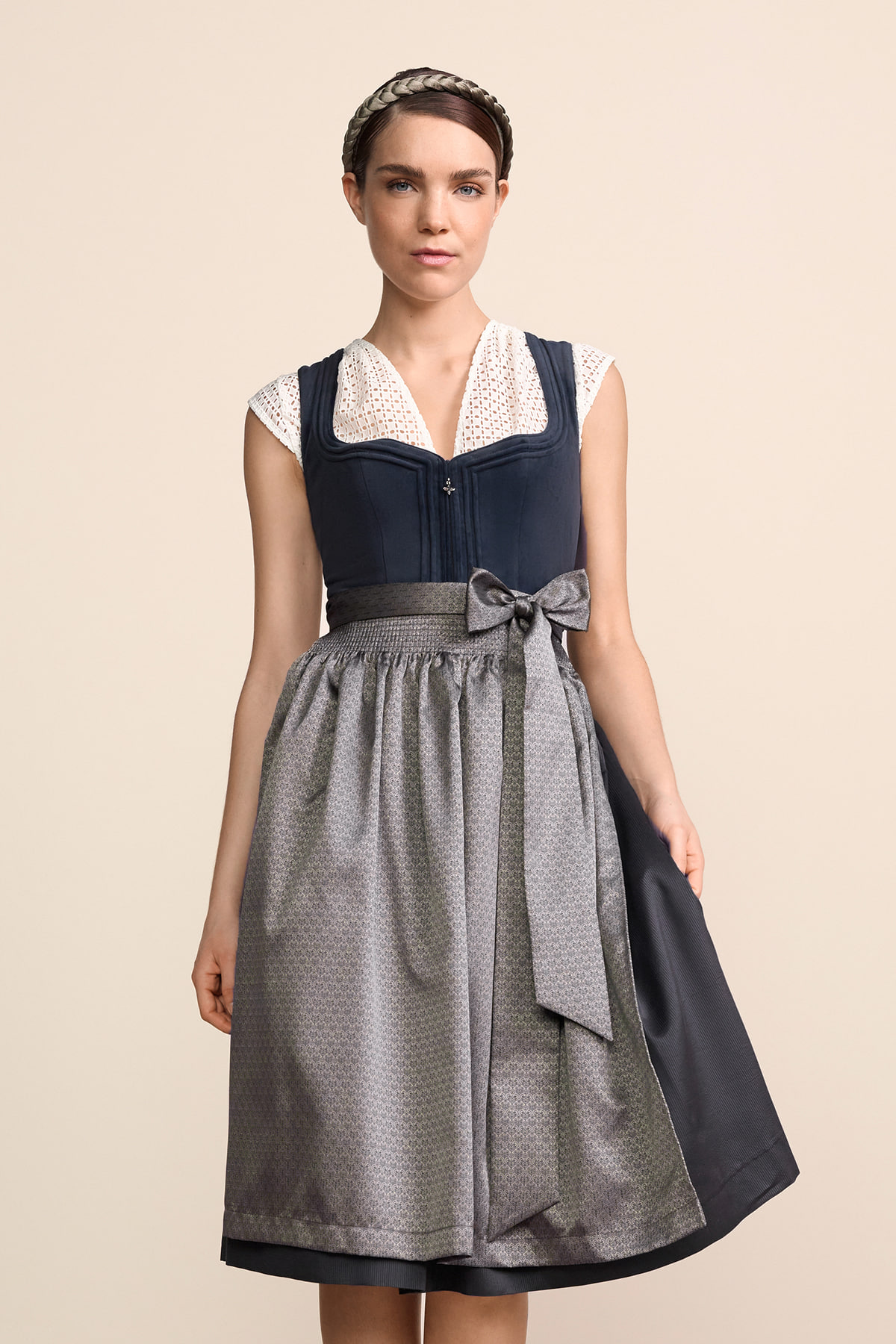 Dirndl Lioraen (70cm)