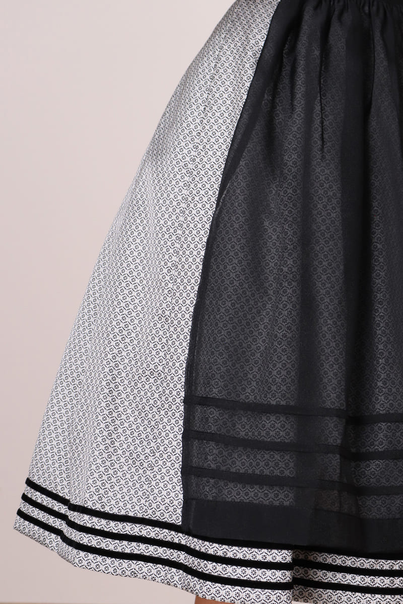 Dirndl Nadira (50cm)