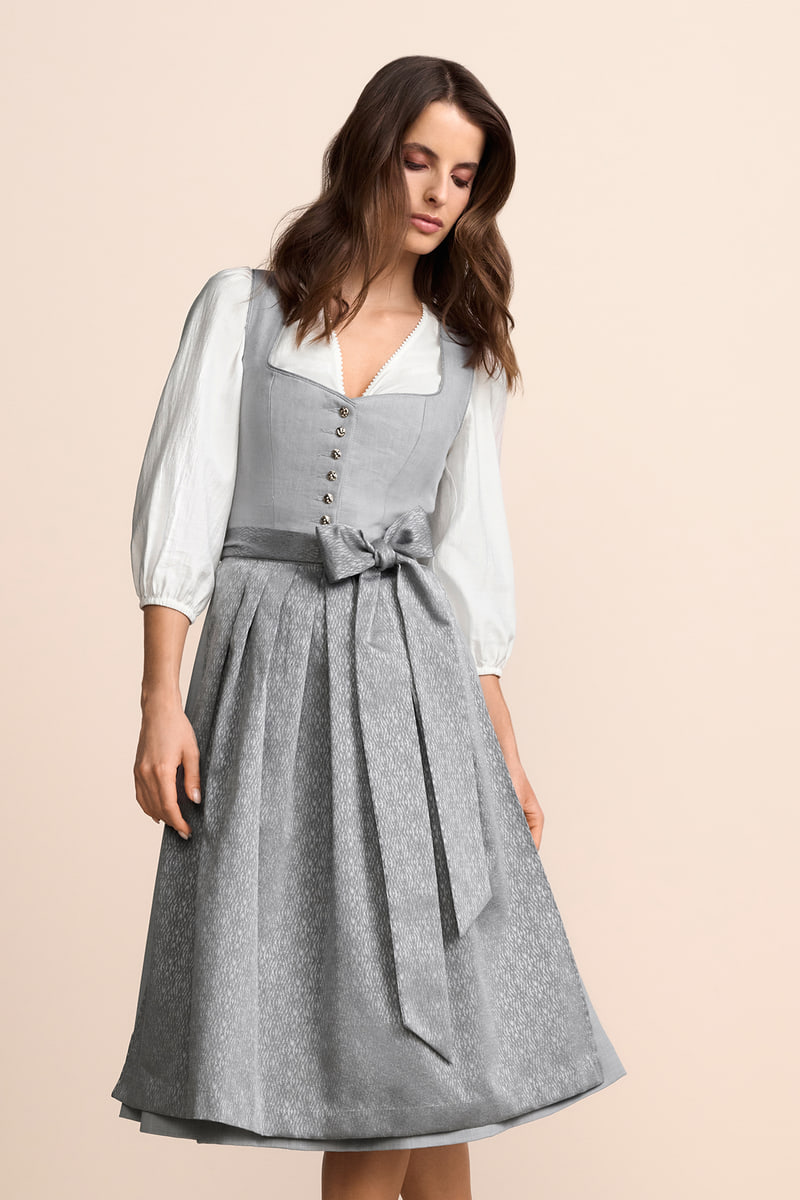 Dirndl Sylphira (70cm)
